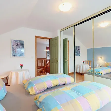 Nyaraló 160m² Windrad - Gruppenurlaub Mit Weitblick Schnarrtanne